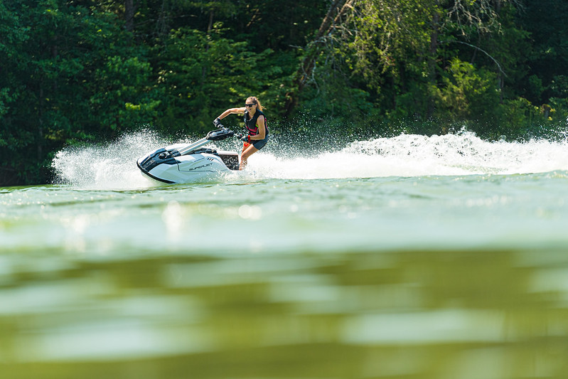 female watercraft racer